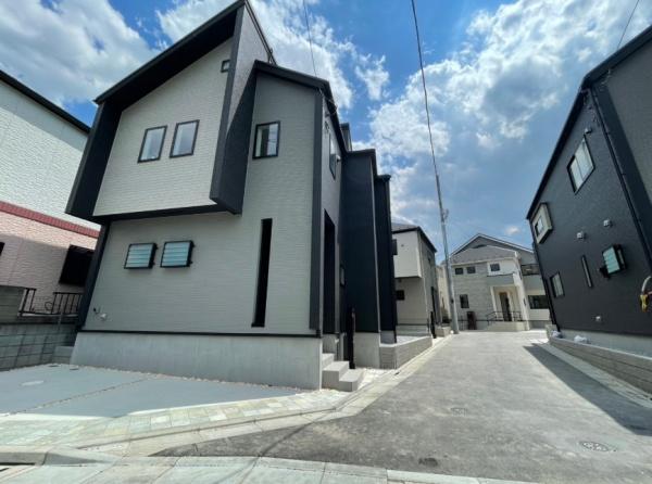 足立区伊興４丁目　新築一戸建て　５号棟
