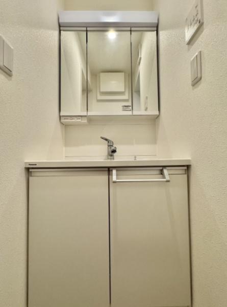新宿区西落合１丁目の中古一戸建て