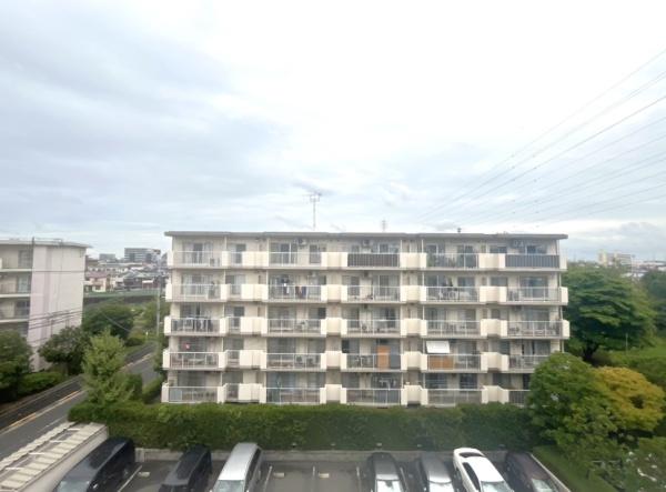 エステート花畑４号棟