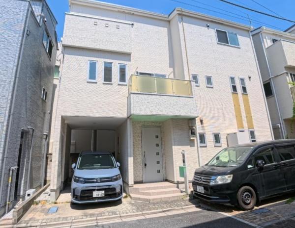 足立区本木１丁目　中古一戸建て
