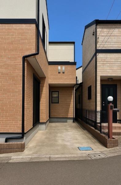 足立区本木１丁目　中古一戸建て