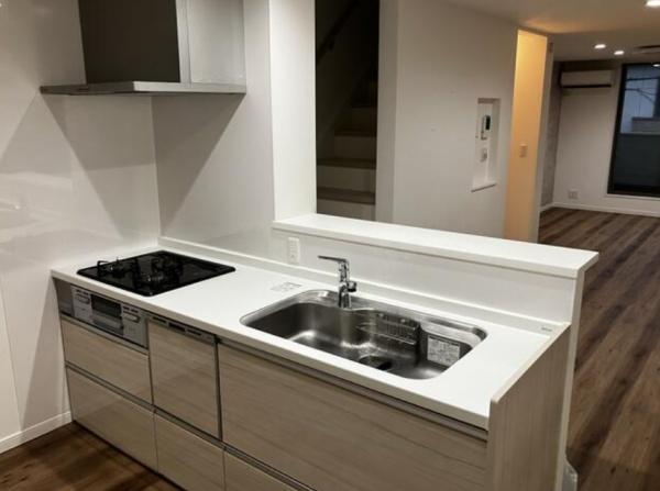 足立区綾瀬１丁目　中古一戸建て