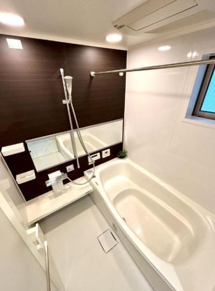 荒川区荒川８丁目　中古一戸建て