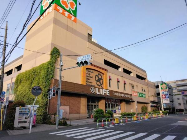荒川区南千住６丁目の中古一戸建て(ライフ南千住店)