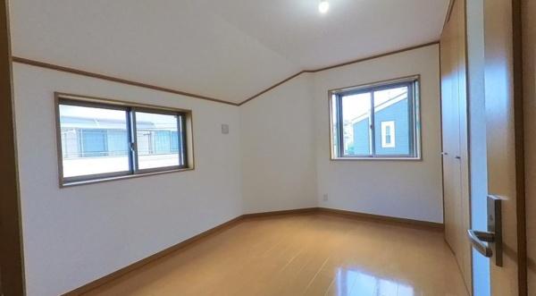 足立区南花畑１丁目の中古一戸建て