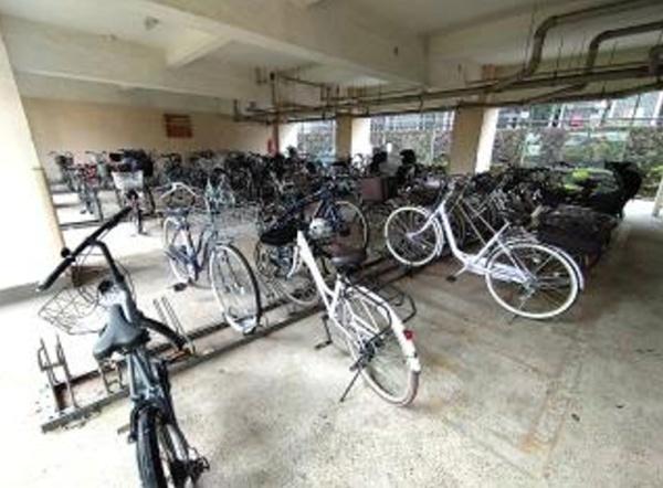 亀戸２丁目団地９号棟