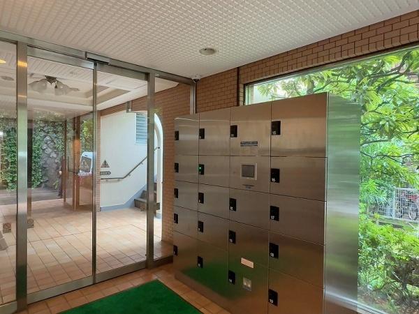 駒込八幡坂ガーデニア