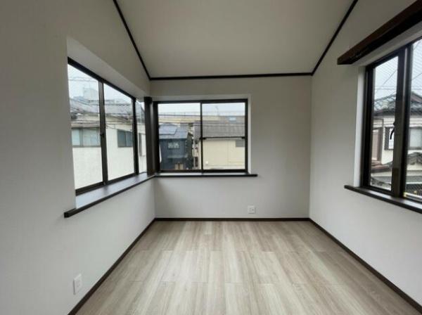 足立区中央本町２丁目の中古一戸建て