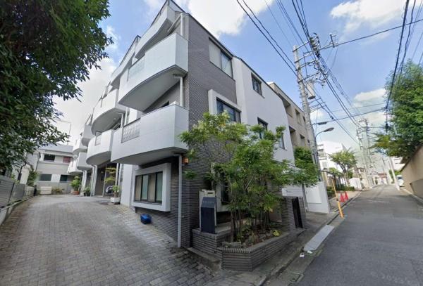新宿区市谷砂土原町３　連棟式建物