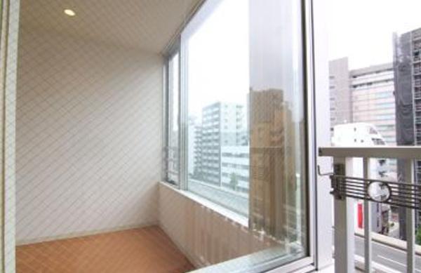 Ｇｒａｃｅ　Ｃｏｕｒｔ　Ｕｅｎｏ