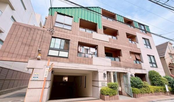 スターロワイヤル四谷大京町