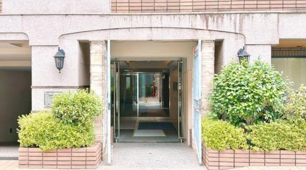 スターロワイヤル四谷大京町