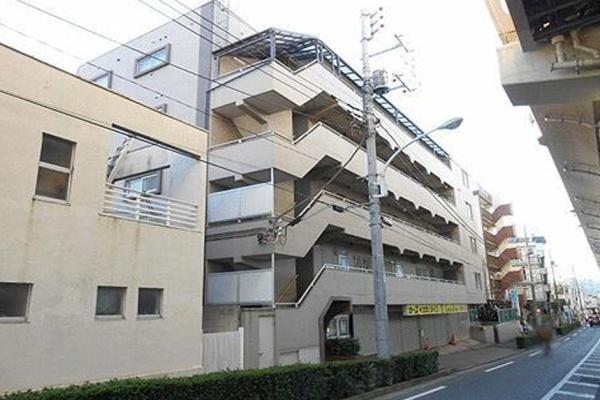 サンハイツ泉町