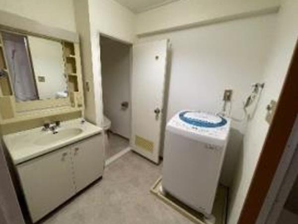 サンハイツ泉町