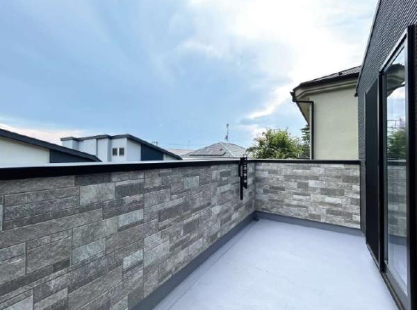 足立区六月２丁目　新築一戸建て