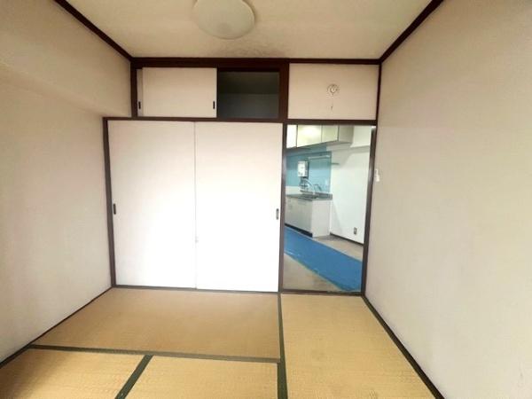 シャンボール旗の台