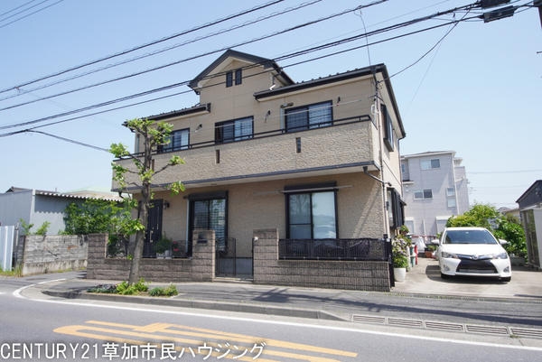八潮市鶴ケ曽根　中古一戸建て