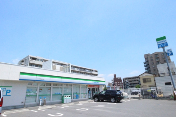 草加市住吉２丁目の中古一戸建て(ファミリーマート　アイダ草加中央店)