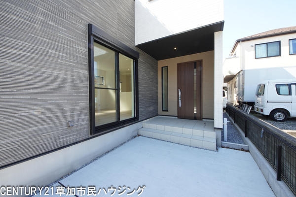 八潮市中央１丁目の中古一戸建て