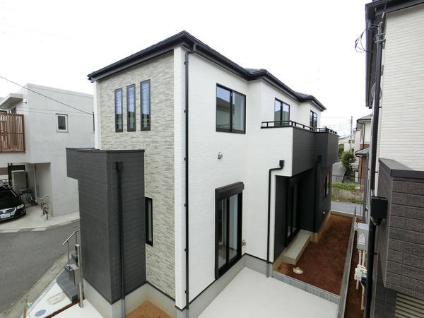草加市吉町２丁目　新築一戸建て　1号棟