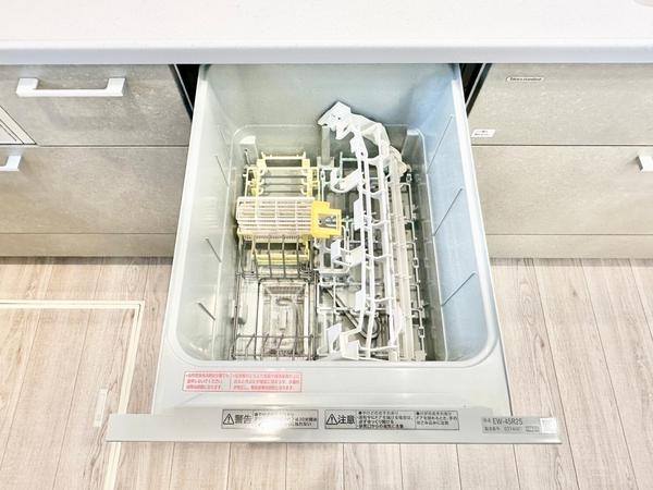 草加市手代3丁目　新築一戸建て　5号棟