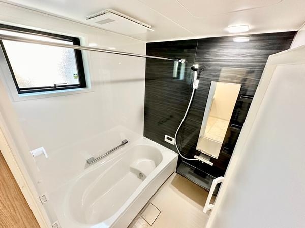 草加市手代3丁目　新築一戸建て　5号棟
