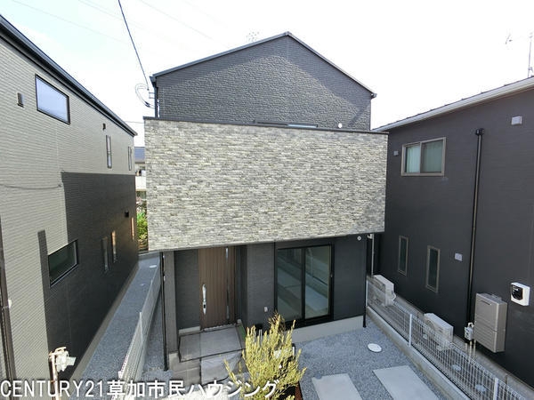 草加市手代3丁目　新築一戸建て　5号棟