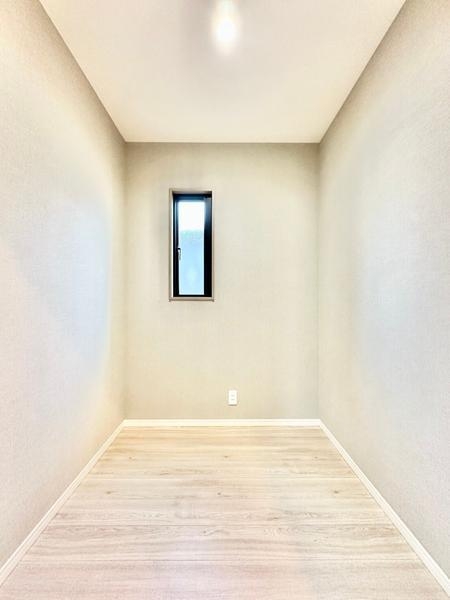 草加市手代3丁目　新築一戸建て　5号棟