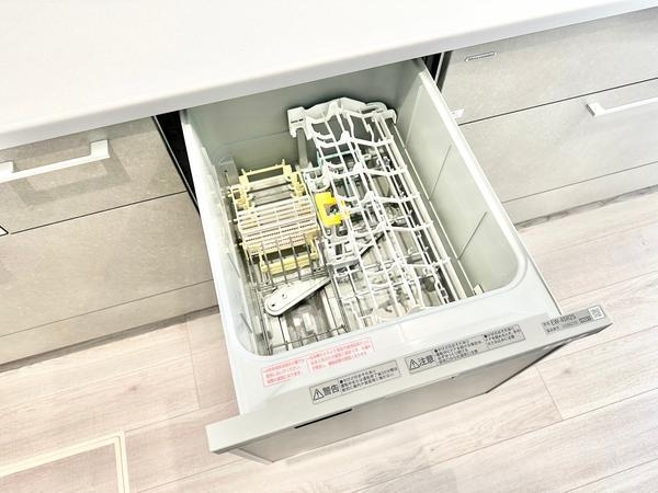 草加市手代3丁目　新築一戸建て　1号棟