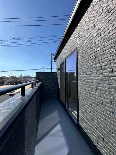 草加市手代3丁目　新築一戸建て　1号棟