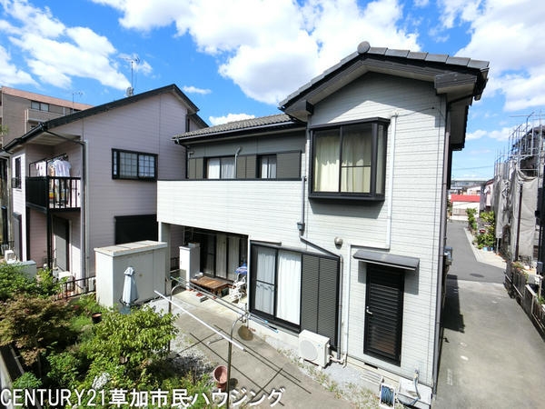 草加市弁天1丁目　中古一戸建て