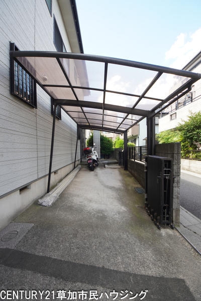 草加市弁天1丁目　中古一戸建て