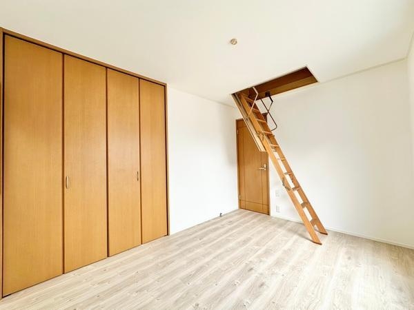 草加市長栄１丁目の中古一戸建て