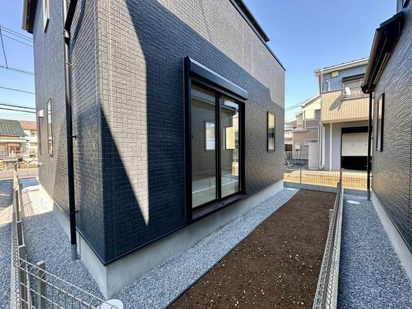 草加市松江3丁目　新築一戸建て　2号棟