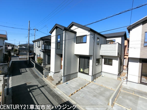 八潮市鶴ケ曽根　新築一戸建て　2期1号棟