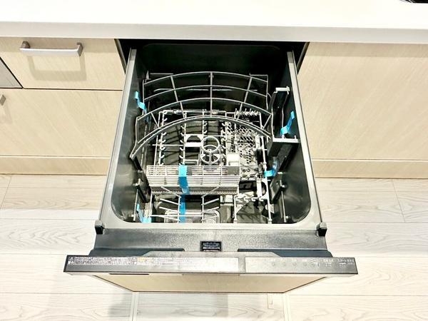 草加市旭町5丁目　新築一戸建て　2期