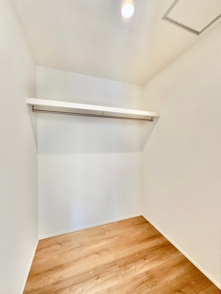 草加市小山2丁目　新築一戸建て