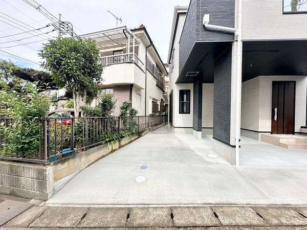 草加市神明2丁目　新築一戸建て