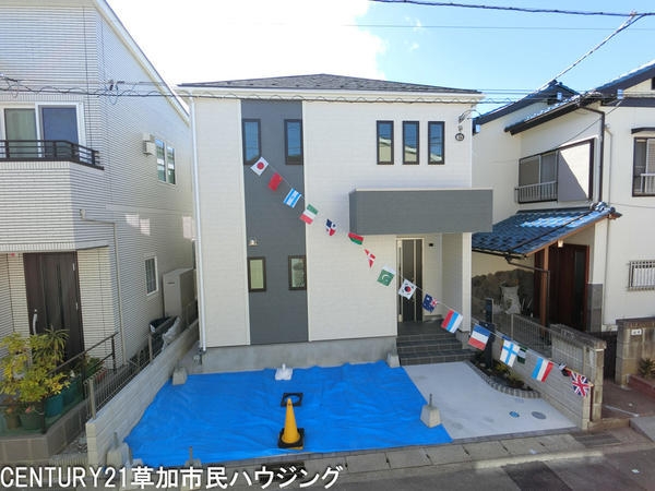 草加市青柳5丁目　新築一戸建て
