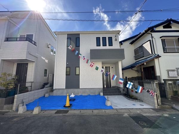 草加市青柳5丁目　新築一戸建て