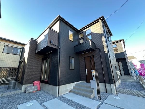 草加市青柳8丁目　新築一戸建て　17期　2号棟