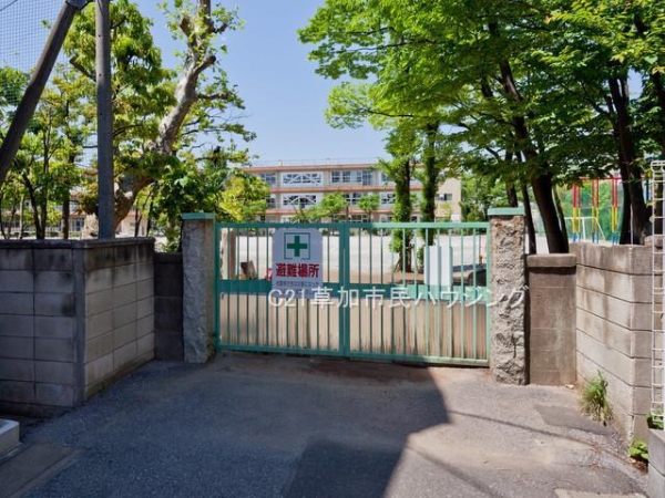 草加市草加2丁目 新築一戸建て 3期(花栗南小学校)