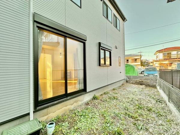 草加市谷塚町　中古一戸建て