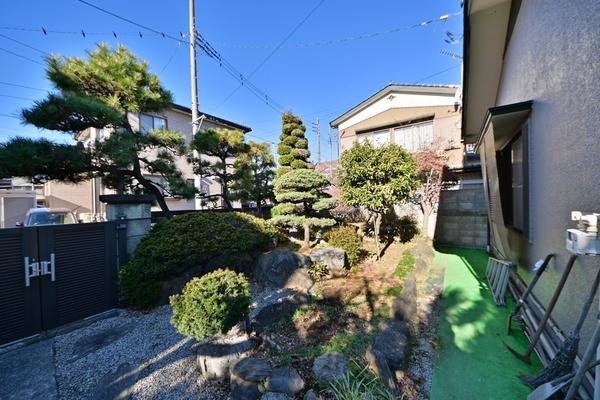 草加市青柳8丁目　中古一戸建て