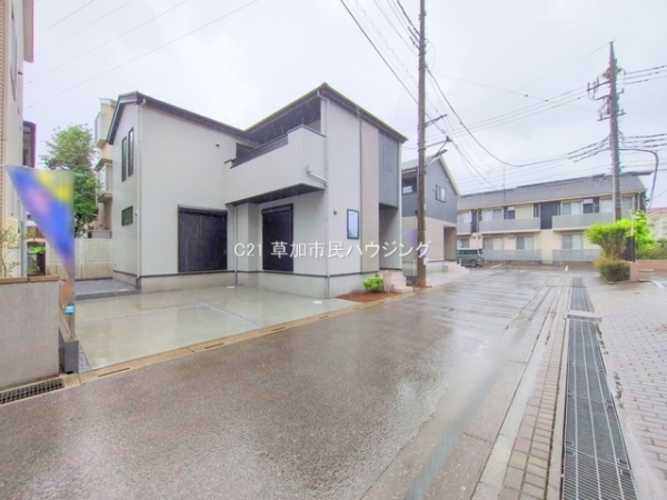 草加市中根2丁目　新築一戸建て　1期