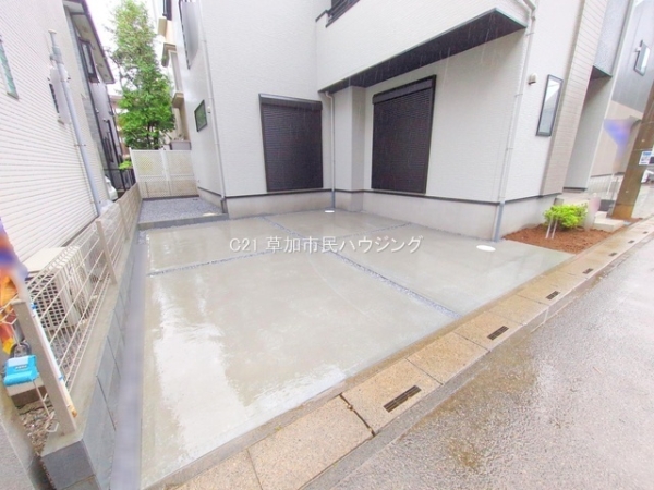 草加市中根2丁目　新築一戸建て　1期