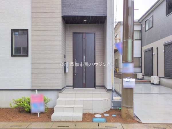 草加市中根2丁目　新築一戸建て　1期