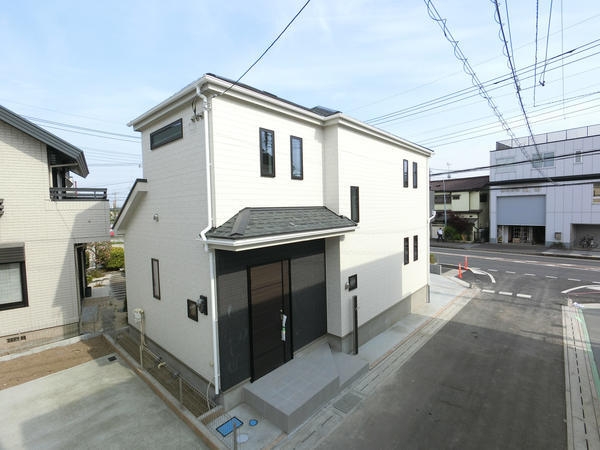 草加市長栄1丁目　新築一戸建て　第2期H号棟