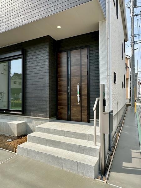草加市長栄1丁目　新築一戸建て　第2期D号棟