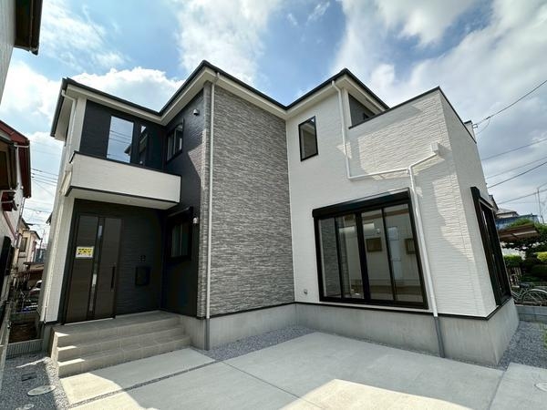 草加市瀬崎５丁目　新築一戸建て　10期